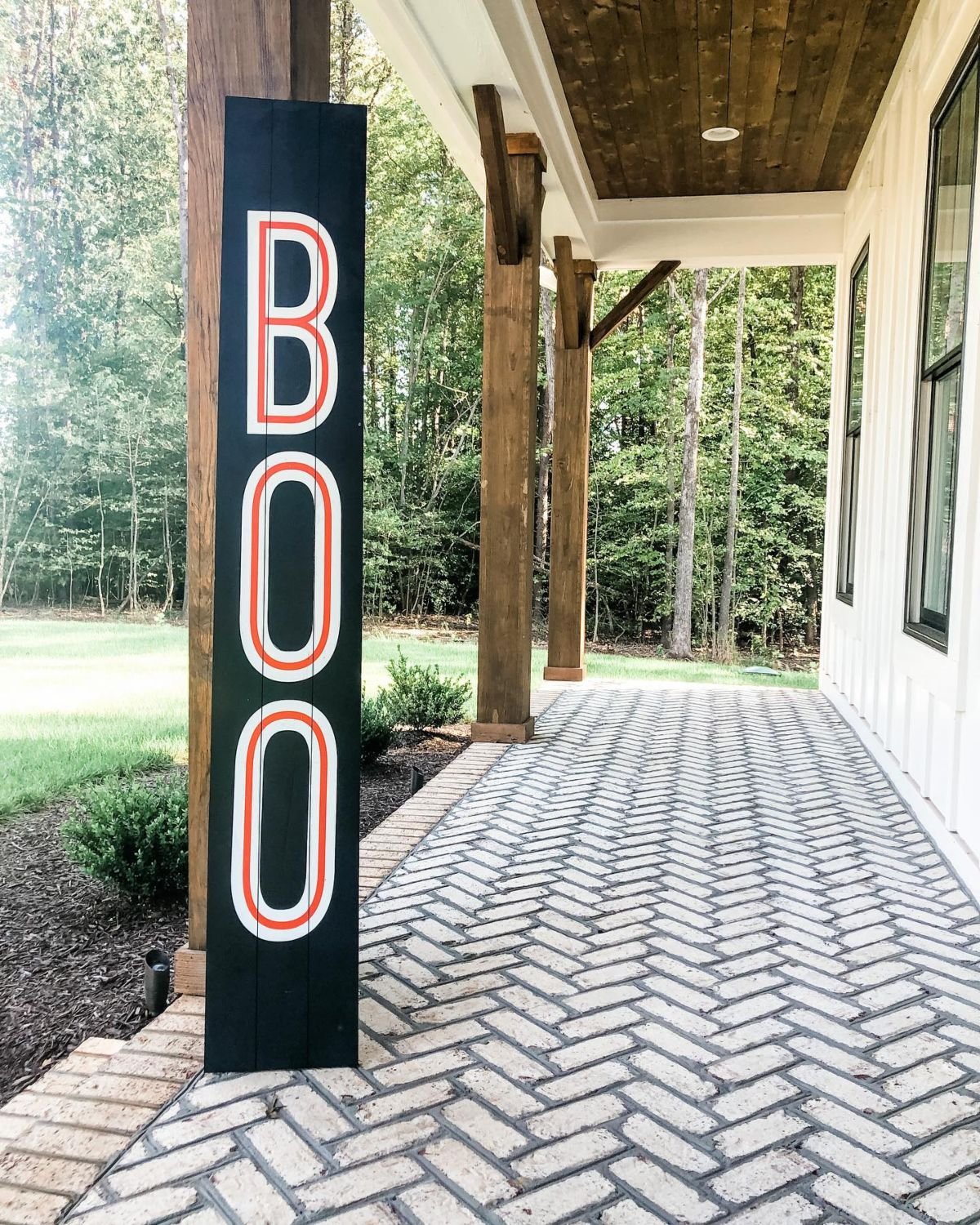 'Large BOO Sign'
