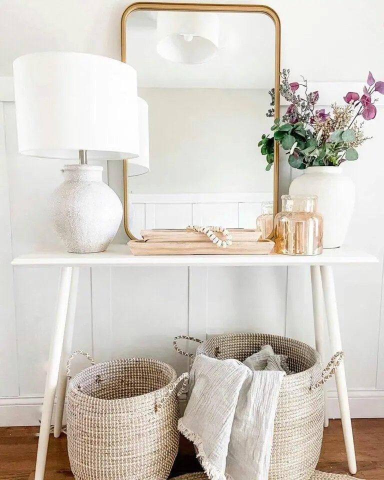 Mirror Contrast with White Wall