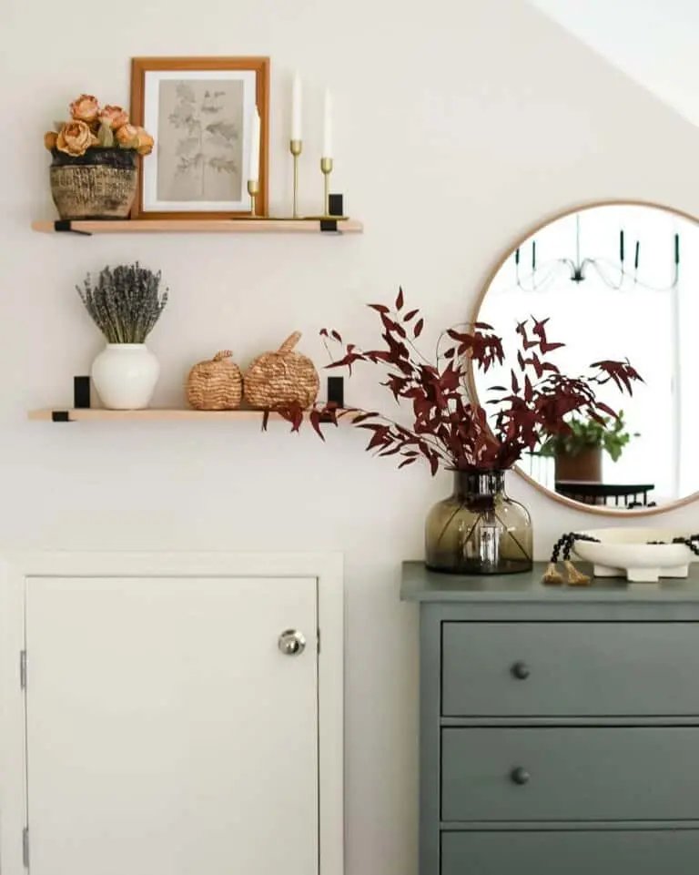 Modern Purple Fall Display