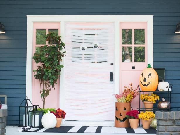 Mummified Door Decor