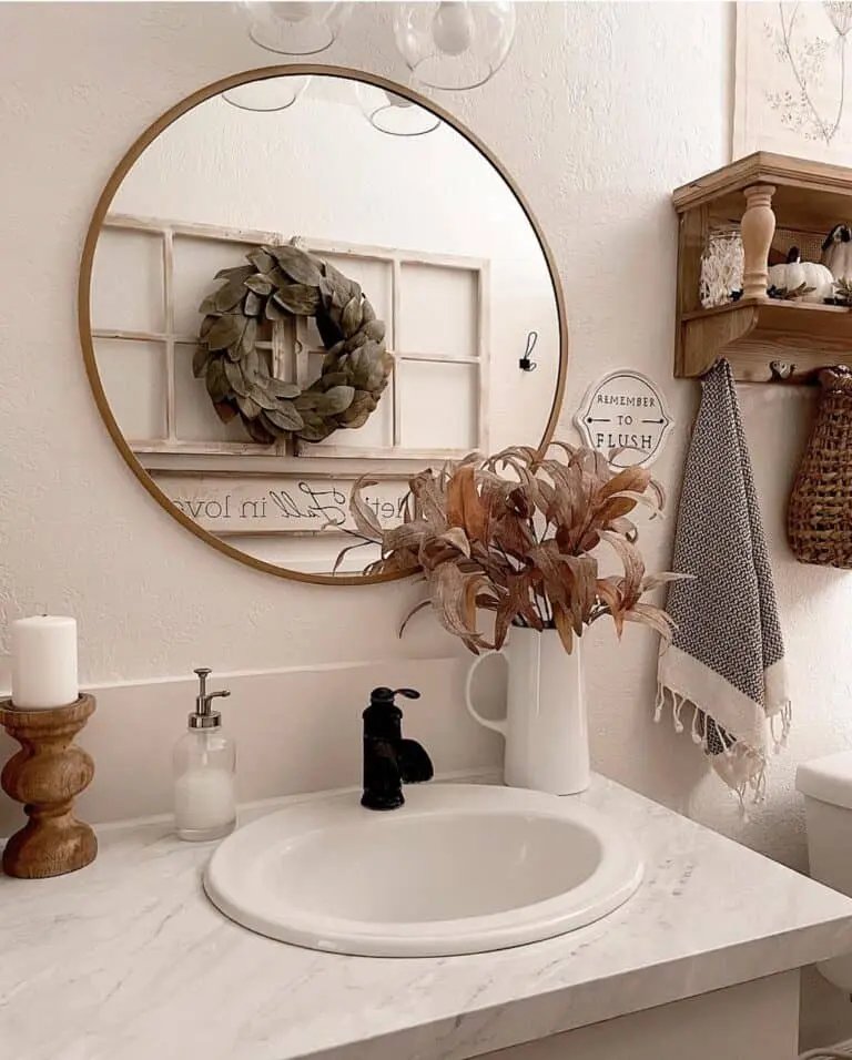Neutral Fall Bathroom Decor