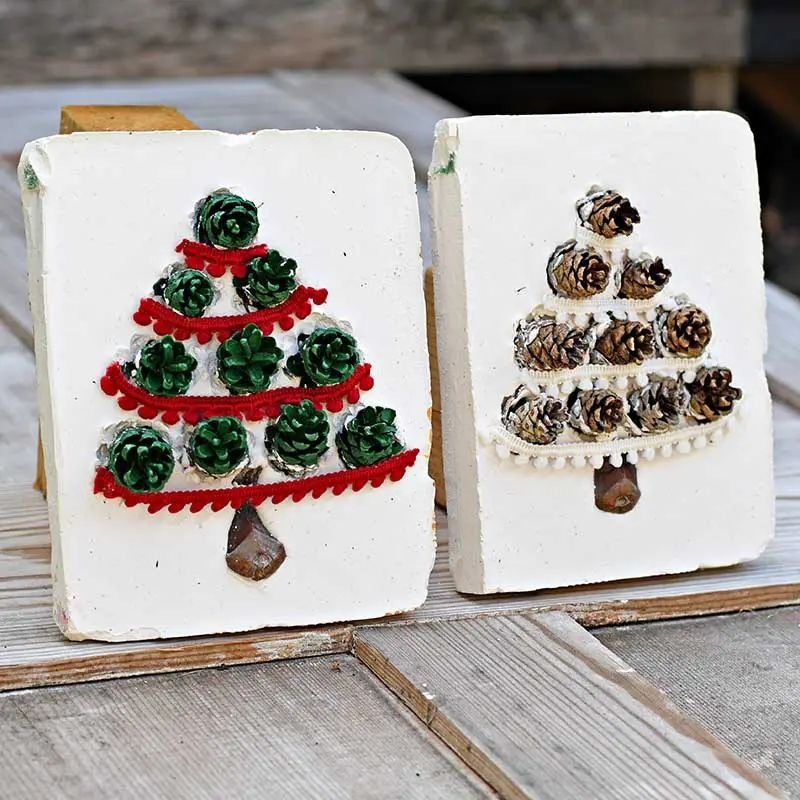Pinecone Christmas Tree Craft