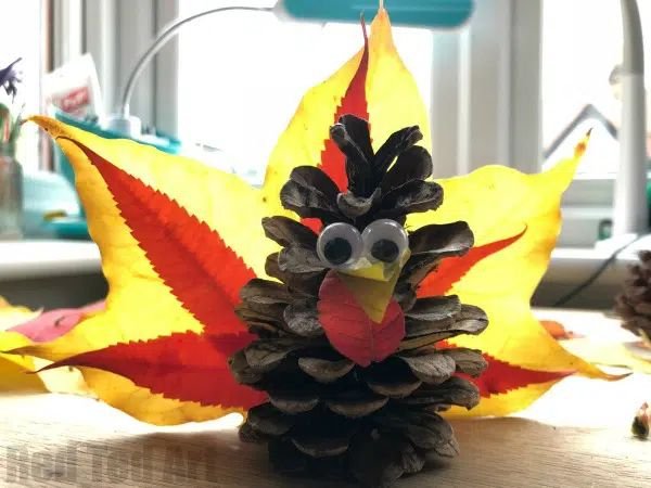 Pinecone Turkey Craft