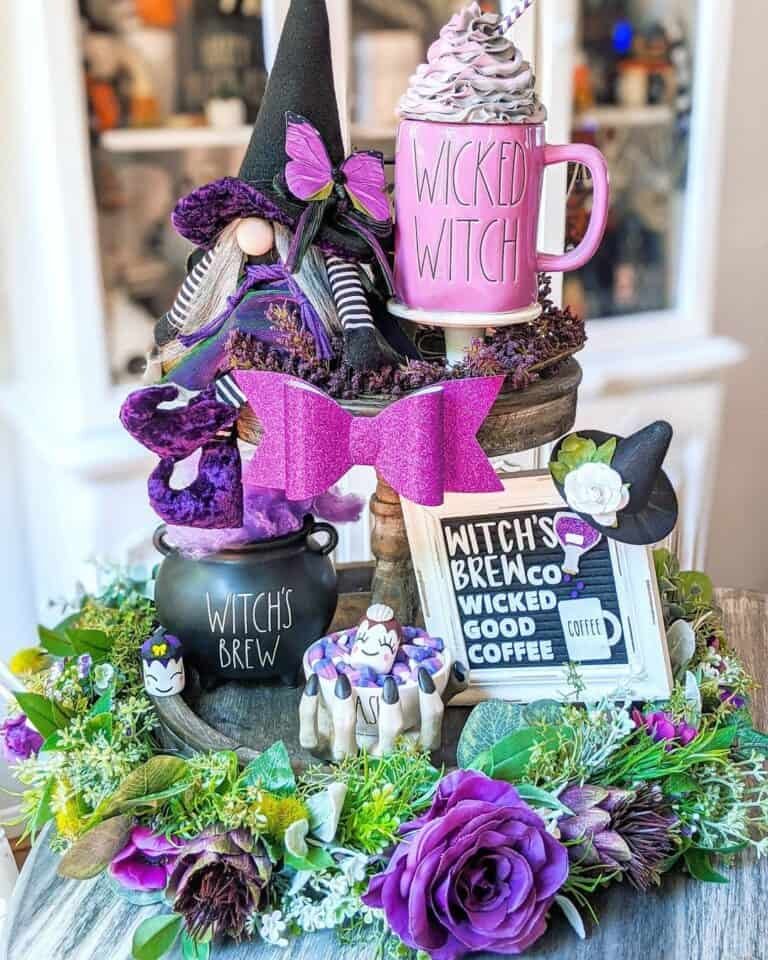 Pink Halloween Table Decor