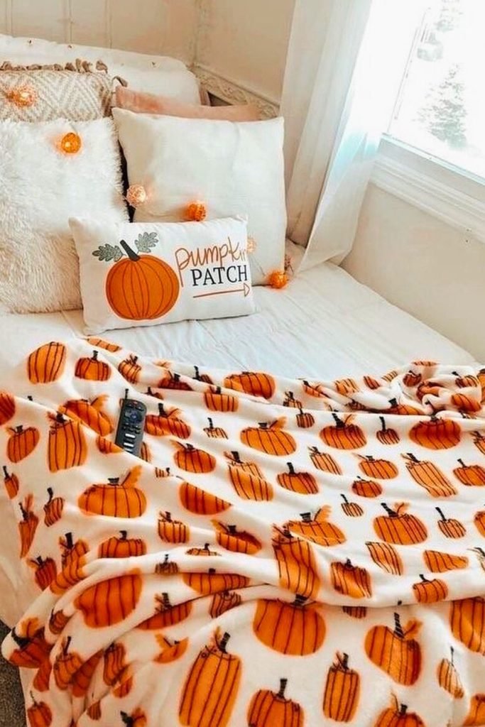 Pumpkin Patch Bedroom Decor