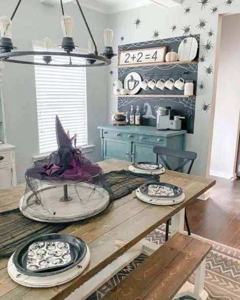 Purple Witch Hat Centerpiece