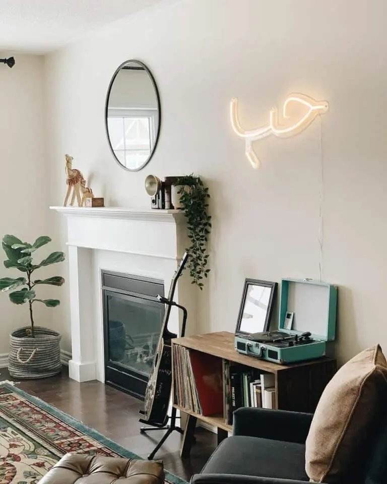 Simple Music Room Decor