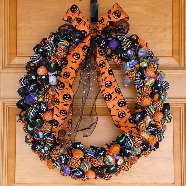 Trick-or-Treat Wreath