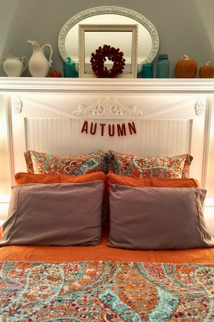 Vintage Fall Bedroom Style