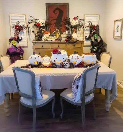 Witch-Themed Dining Decor
