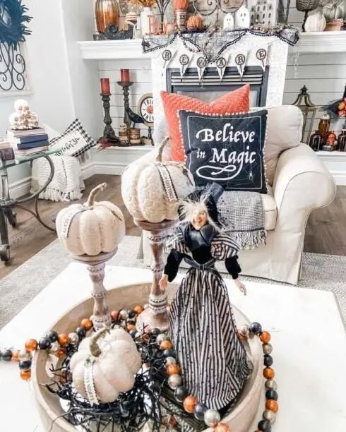Witch-Themed Tray Display