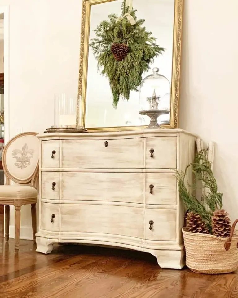Antique Vanity Garland