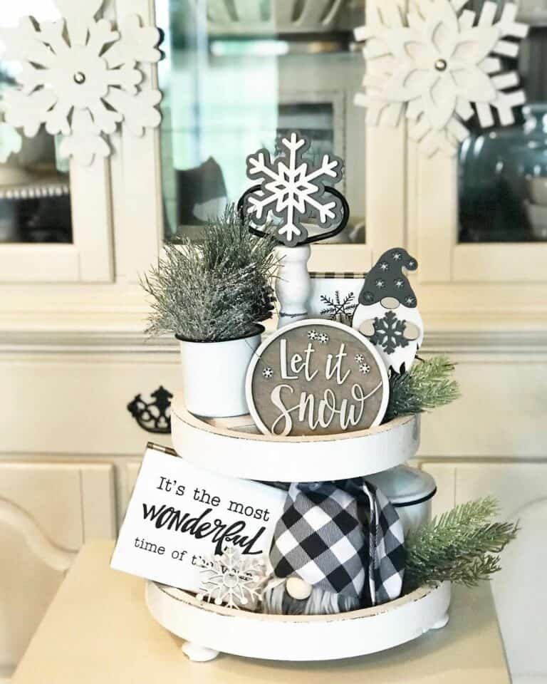Black Buffalo Plaid Centerpiece