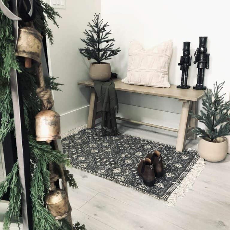 Black Nutcracker Bench