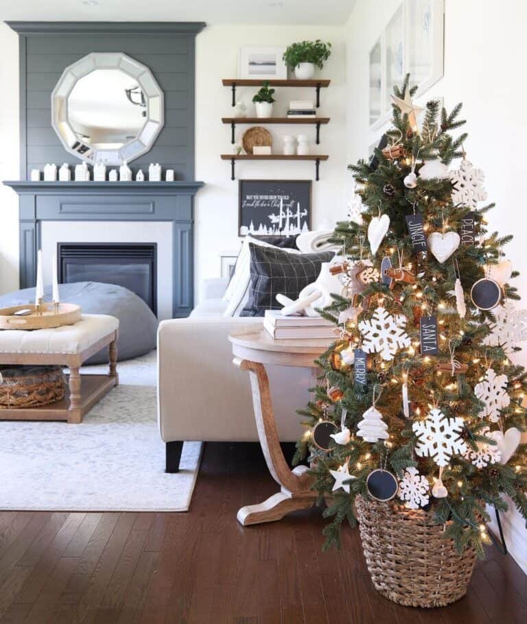 Black Tree White Snowflakes