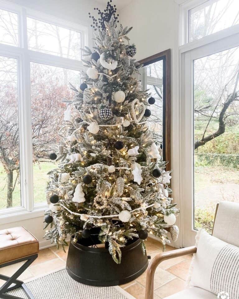Black White Ornaments