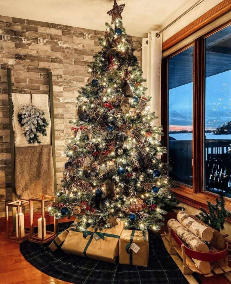 Blue Tree Decor
