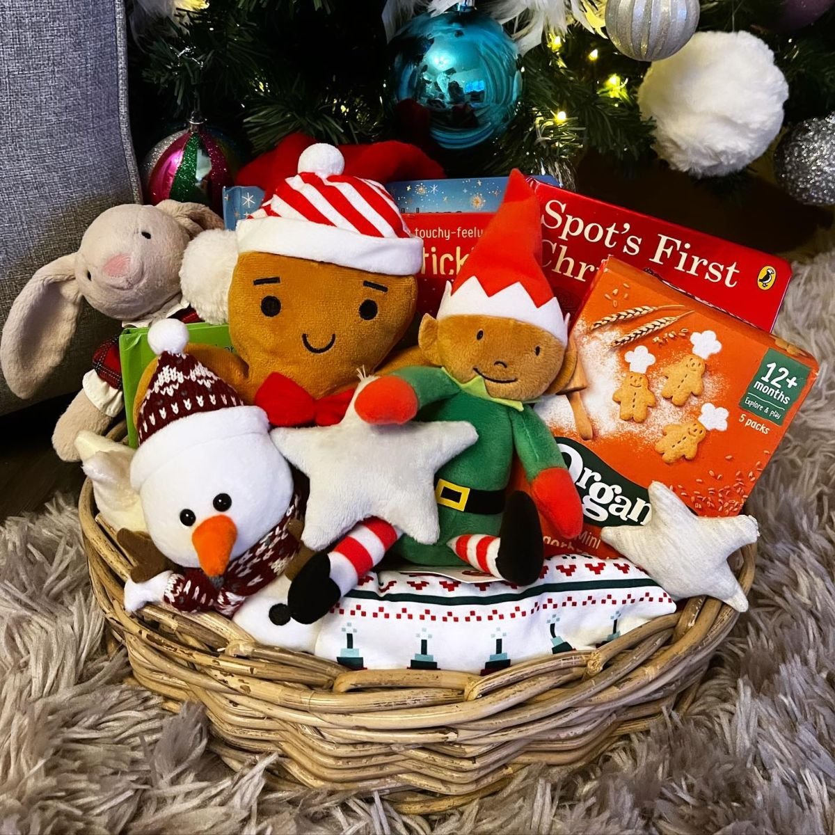 Christmas Book Basket