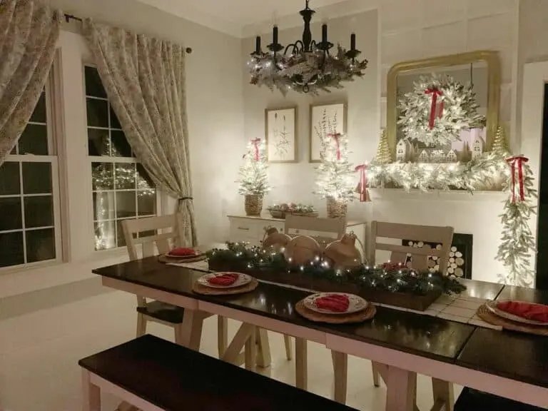 Christmas Dining Room