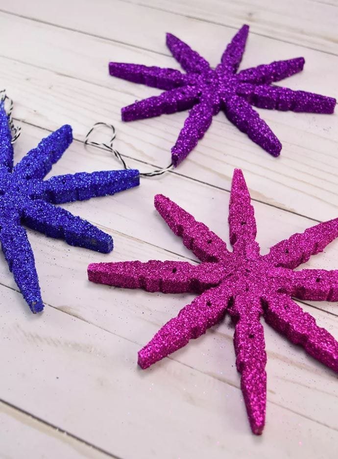 Clothespin Snowflake Ornaments
