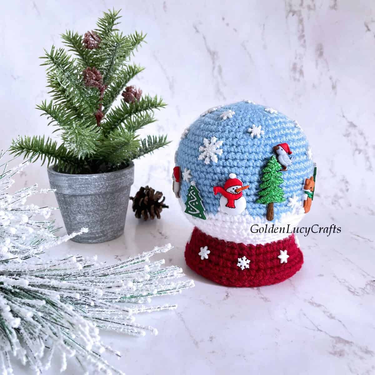 Crochet Snow Globe