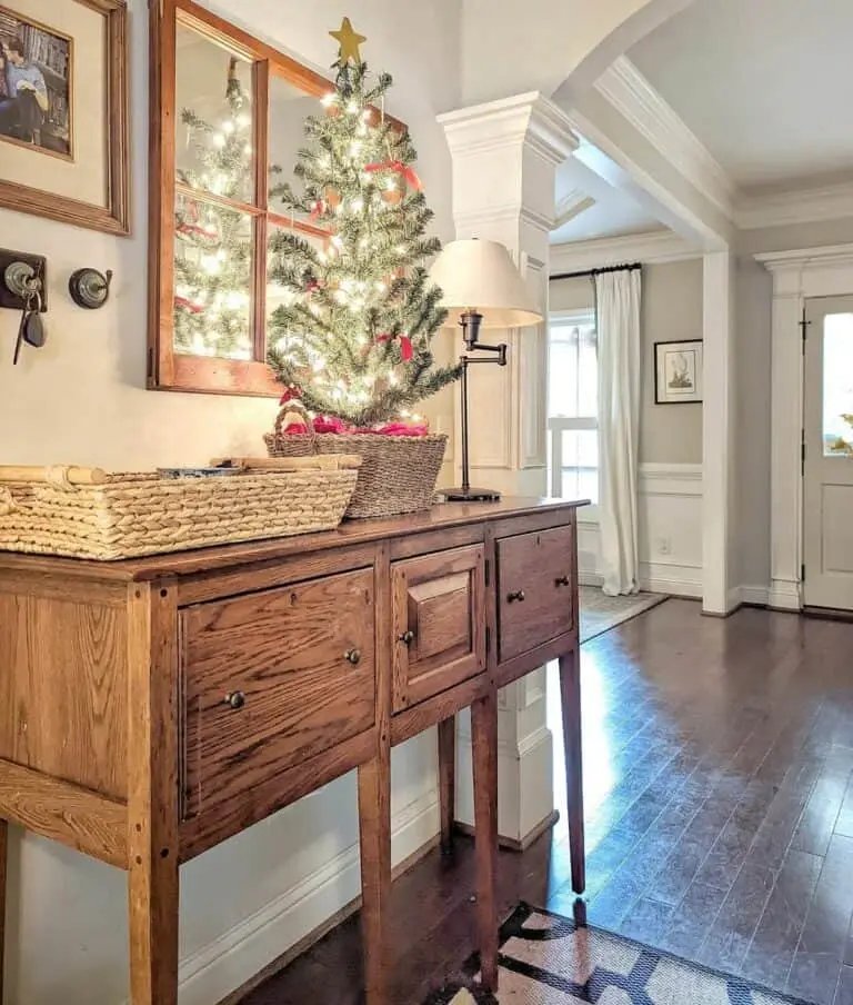 Farmhouse Console Display