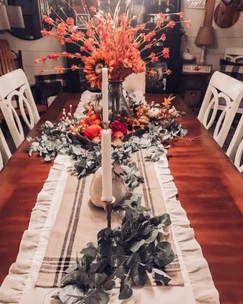 Farmhouse Fall Centerpiece