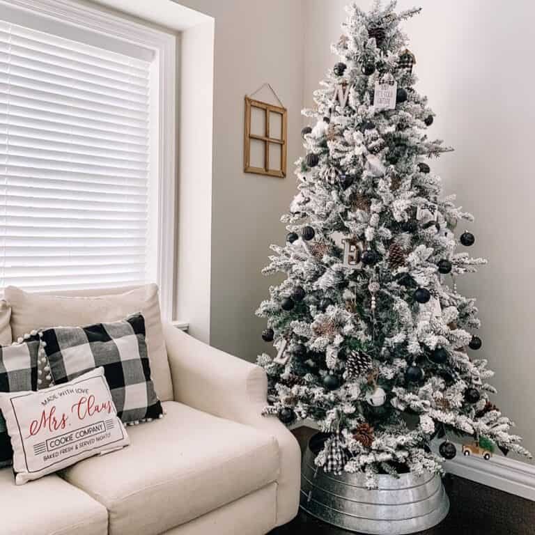 Flocked Tree Black Accents