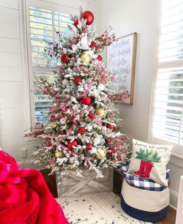 Frosted Tree Red Bows