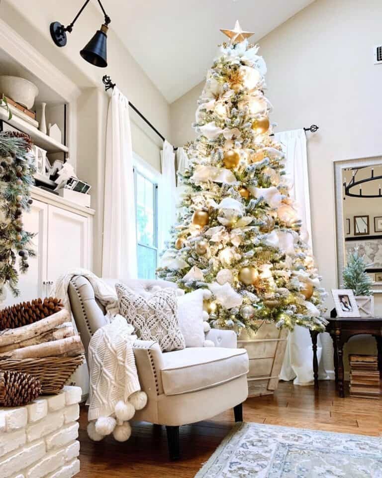Gold Star White Ornaments