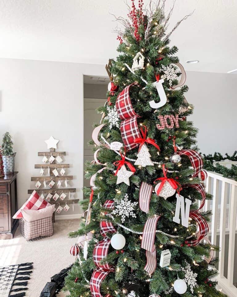 Gray Loft Tree