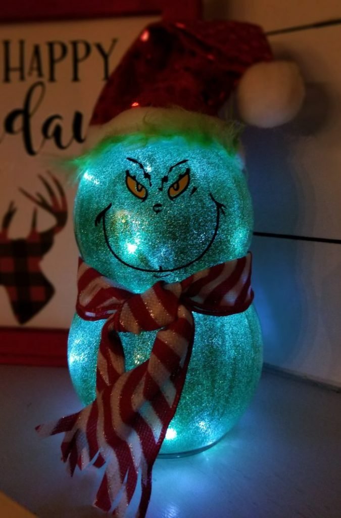 Grinch Dollar Decorations