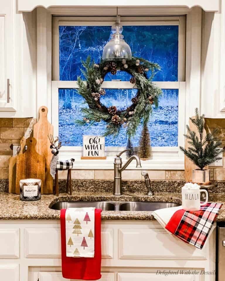 Kitchen Window Christmas