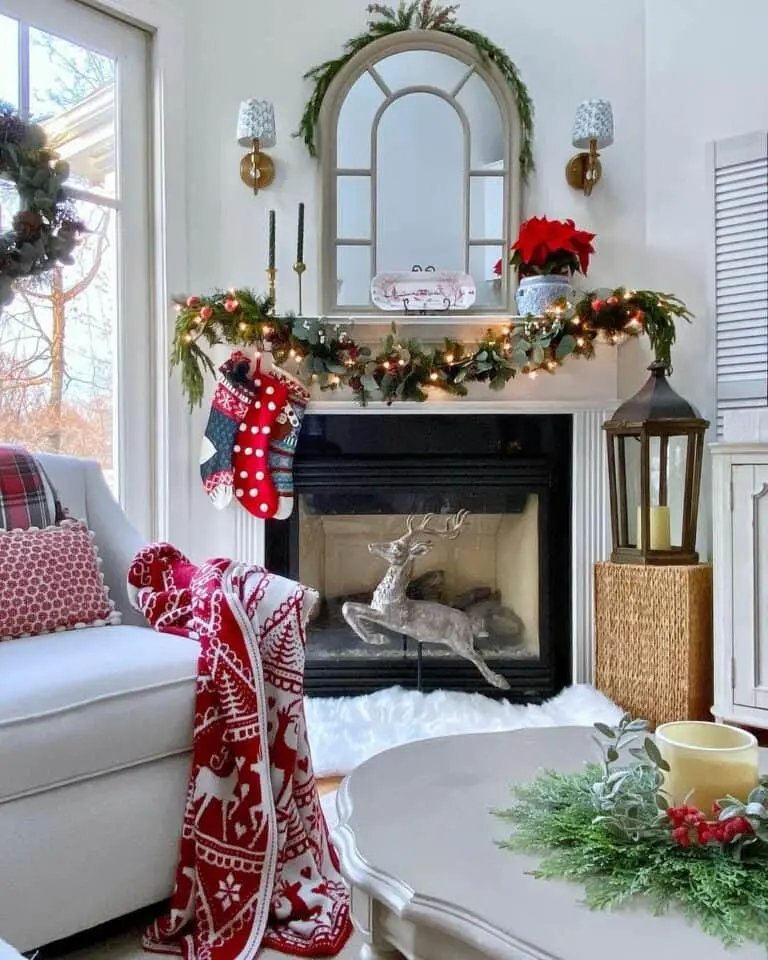 Lit Christmas Garland