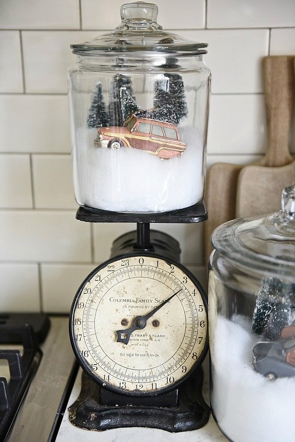 Mason Jar Snow Globes