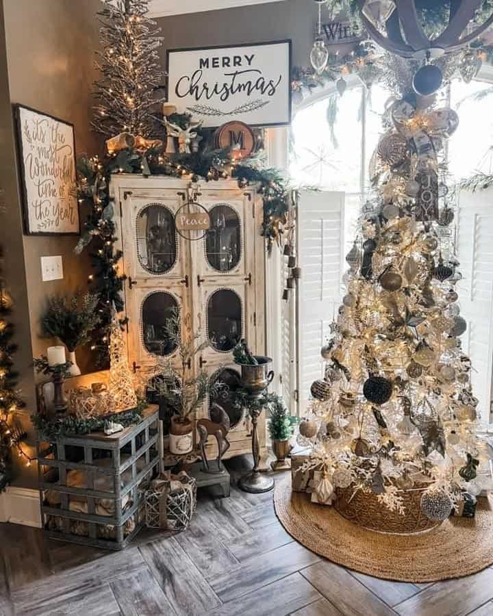 Modern Farmhouse Trees