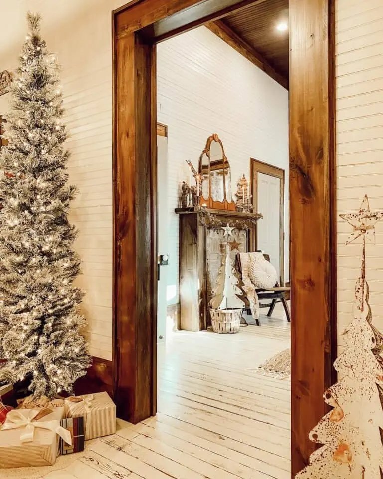 Neutral Christmas Tree