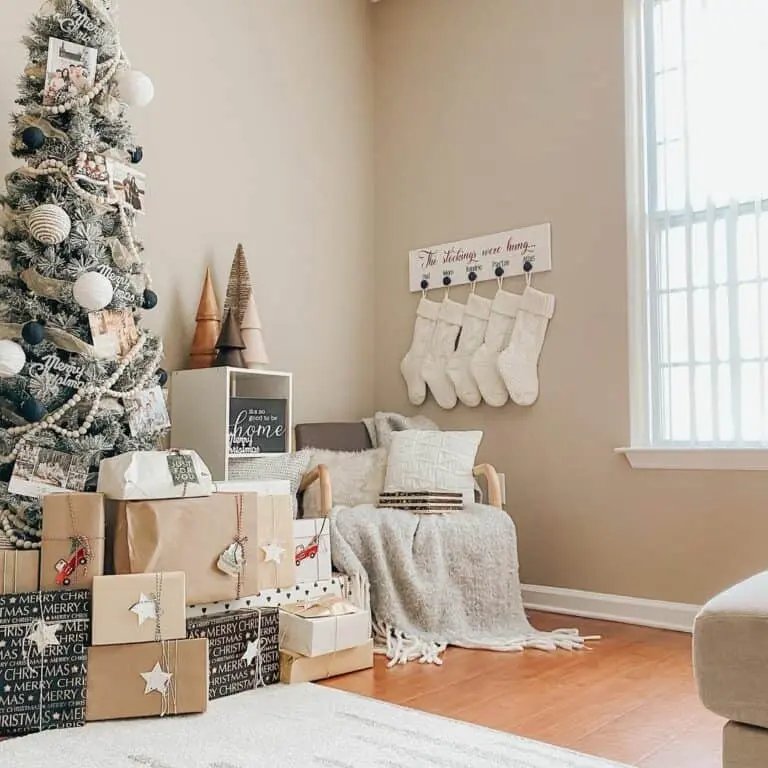 Neutral Gift Wrapping