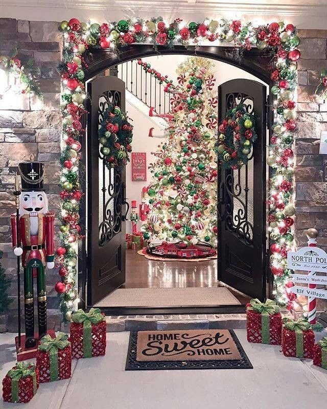 North Pole Entrance