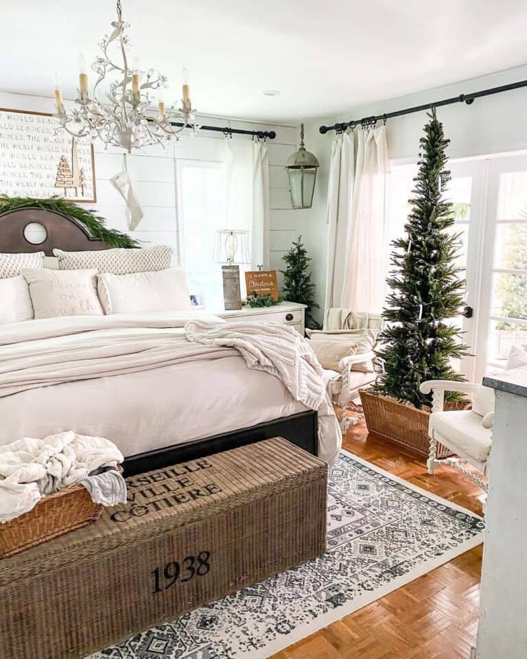 Off-White Christmas Bedding