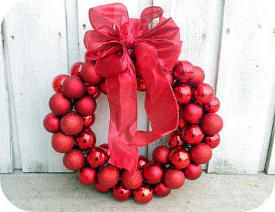 Ornament Wire Wreath
