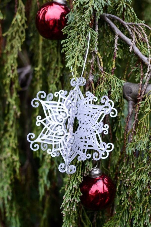 Paper Snowflake Ornaments