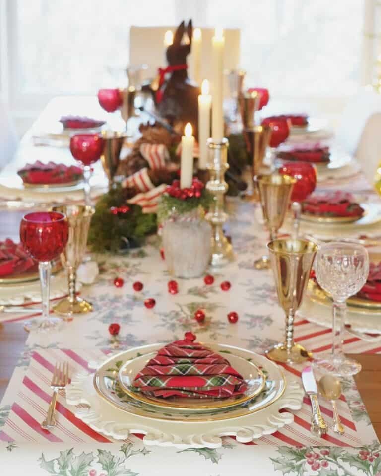 Peppermint Holiday Tables