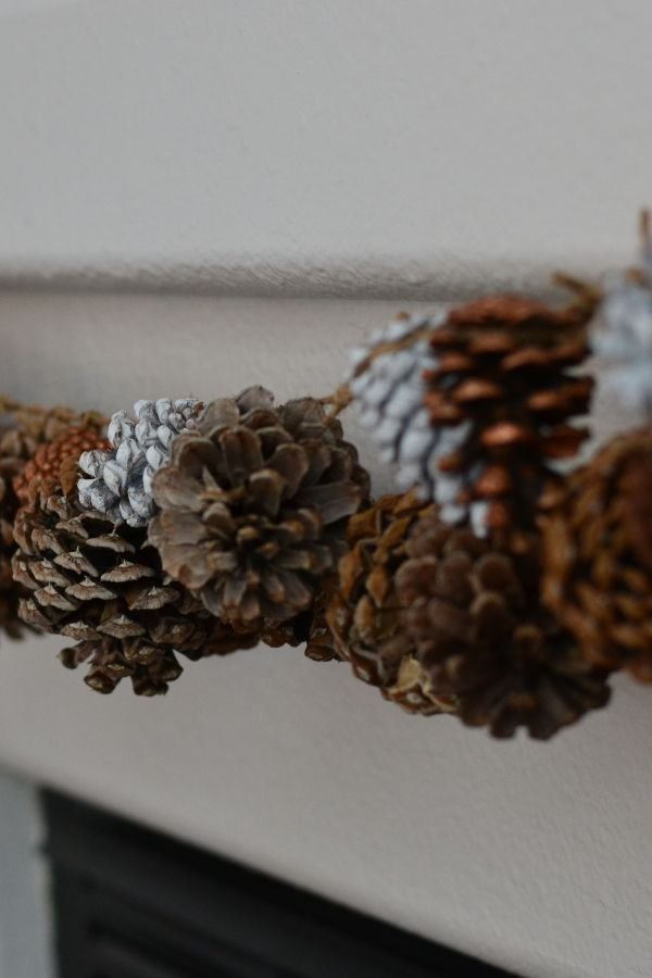 Pinecone Jute Garlands