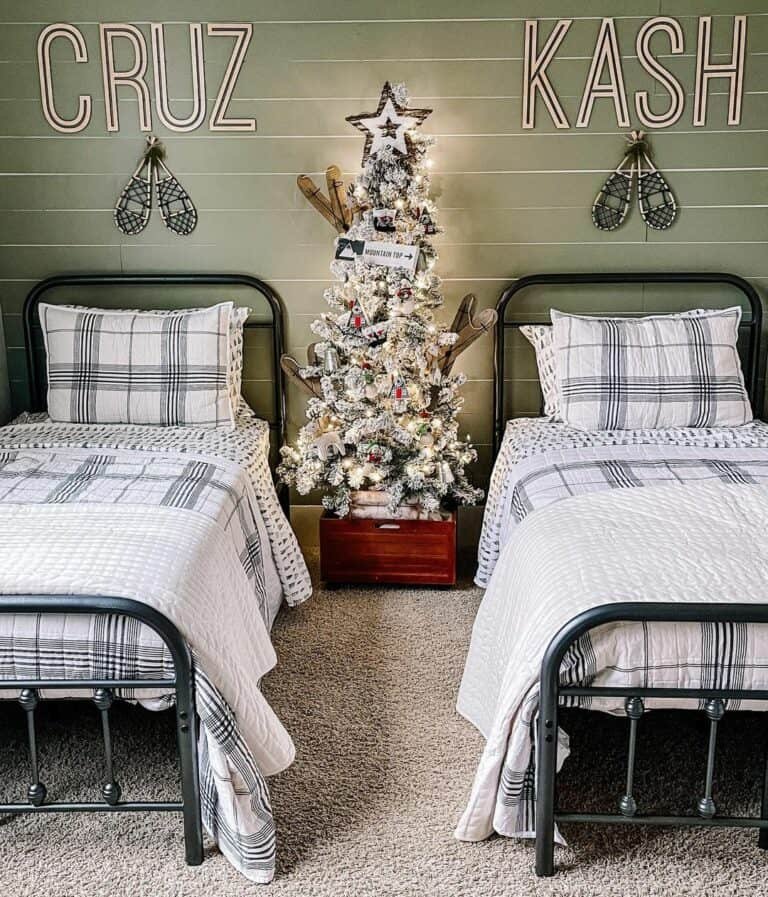 Plaid Christmas Bedding