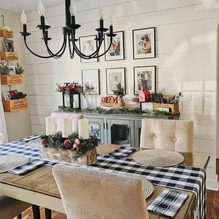 Plaid Table Settings