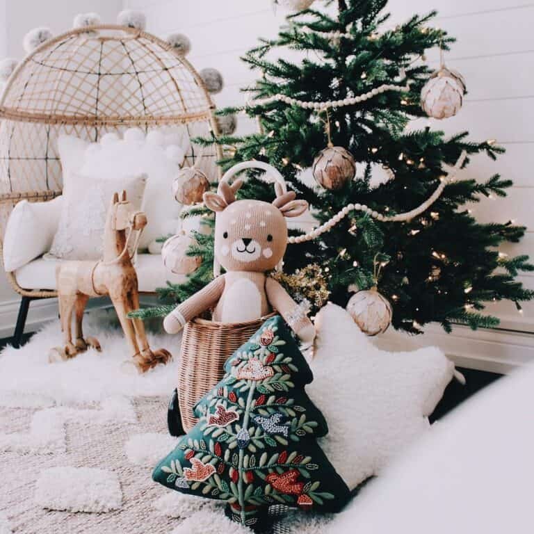 Playroom Gold Tree