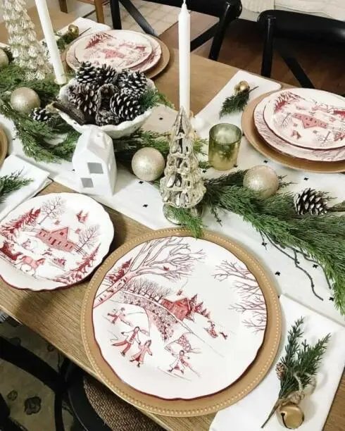 Red China Silver Trees