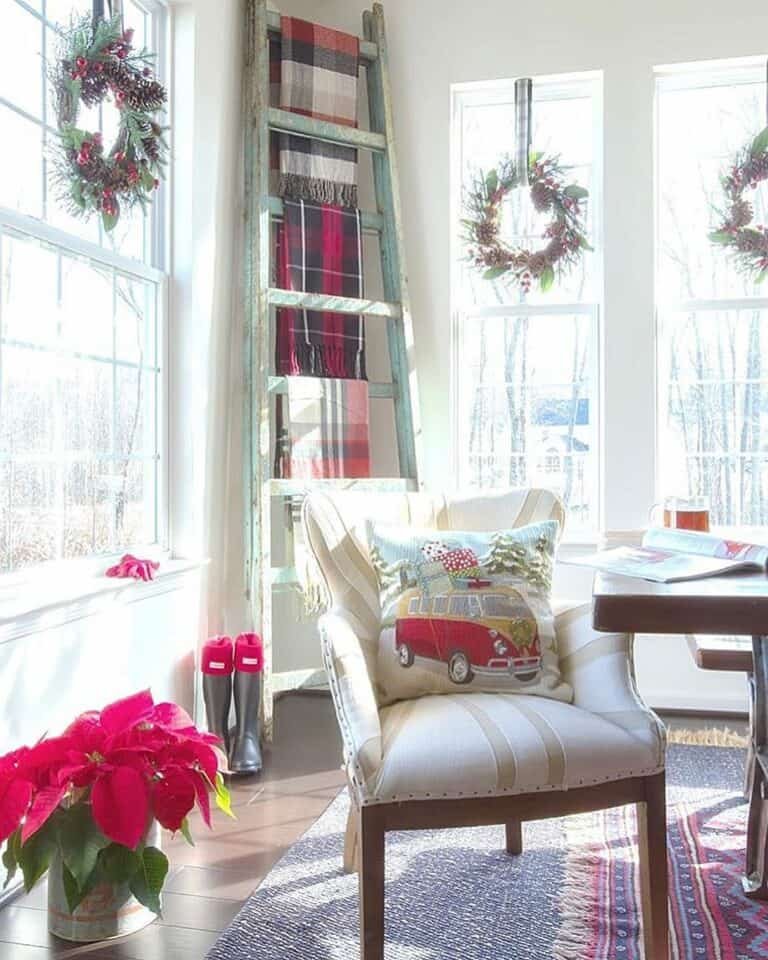 Red Christmas Wreaths