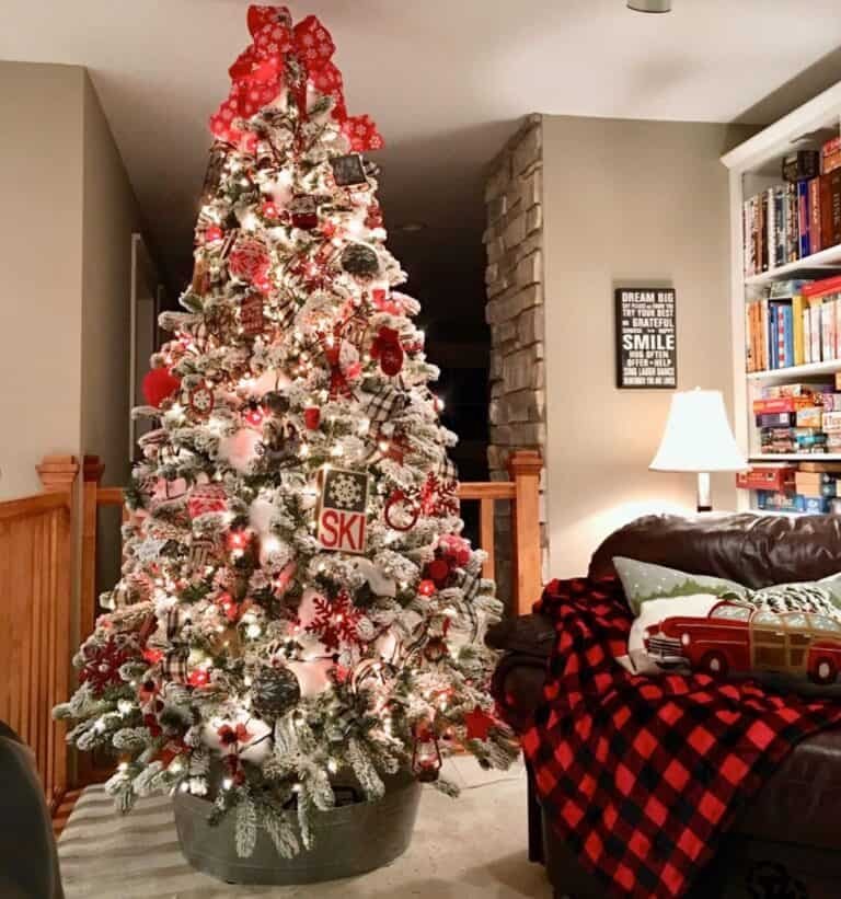 Red Flocked Tree